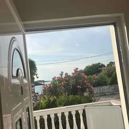 Vila Joana Pensjonat Ksamil